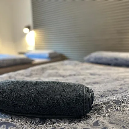 Rhaunen Apartments 公寓 *